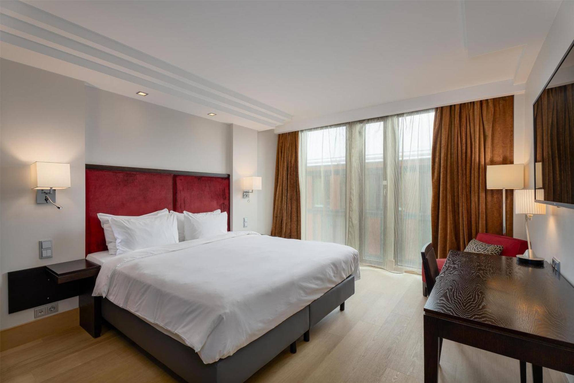 Radisson Blu Elizabete Hotel, Hotell 4*