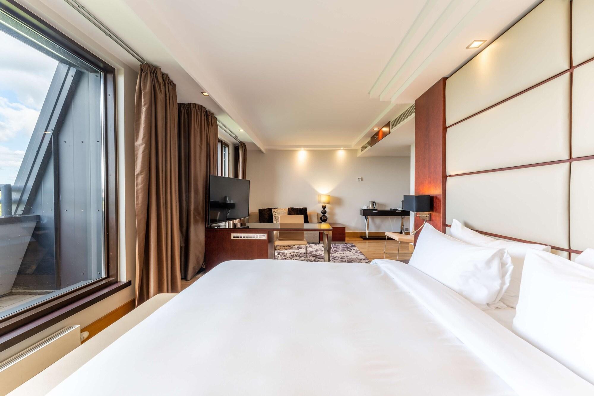 Radisson Blu Elizabete Hotel, Hotel 4*